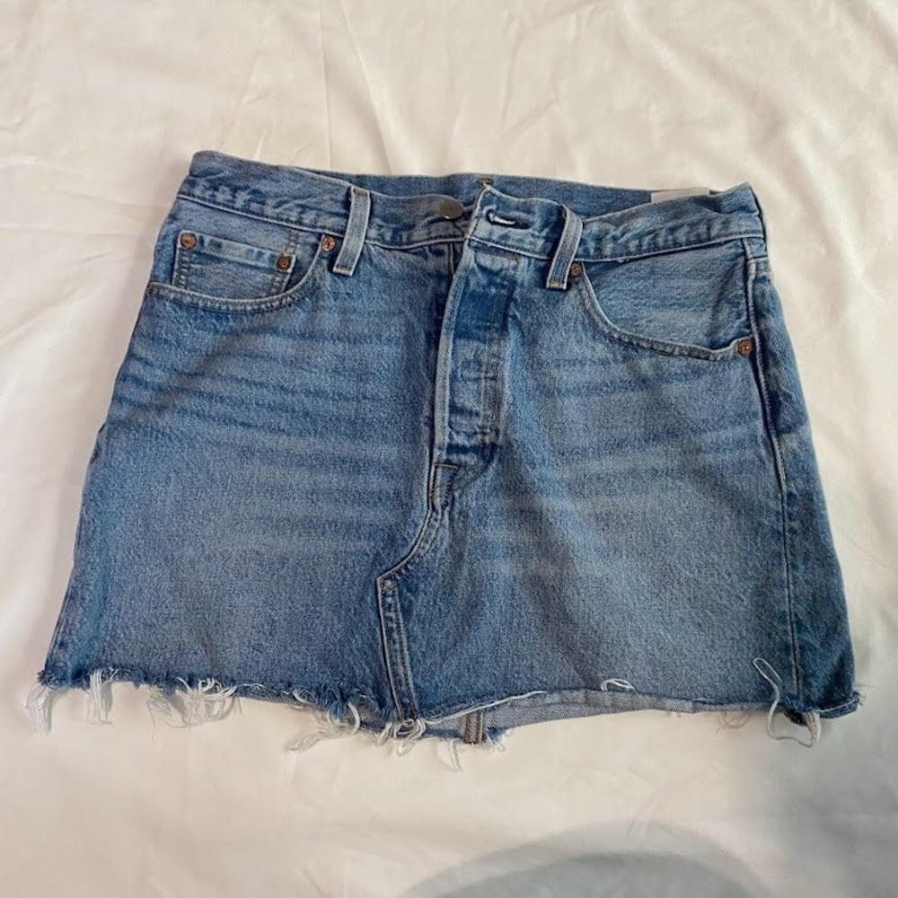Levi's denim skirt